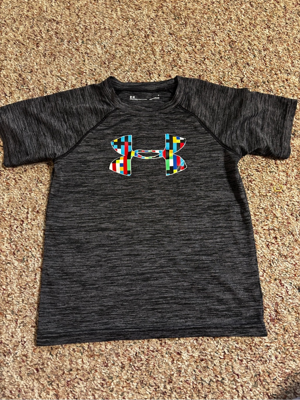 Under Armour HeatGear Gray Logo Tee with Multicolor Logo